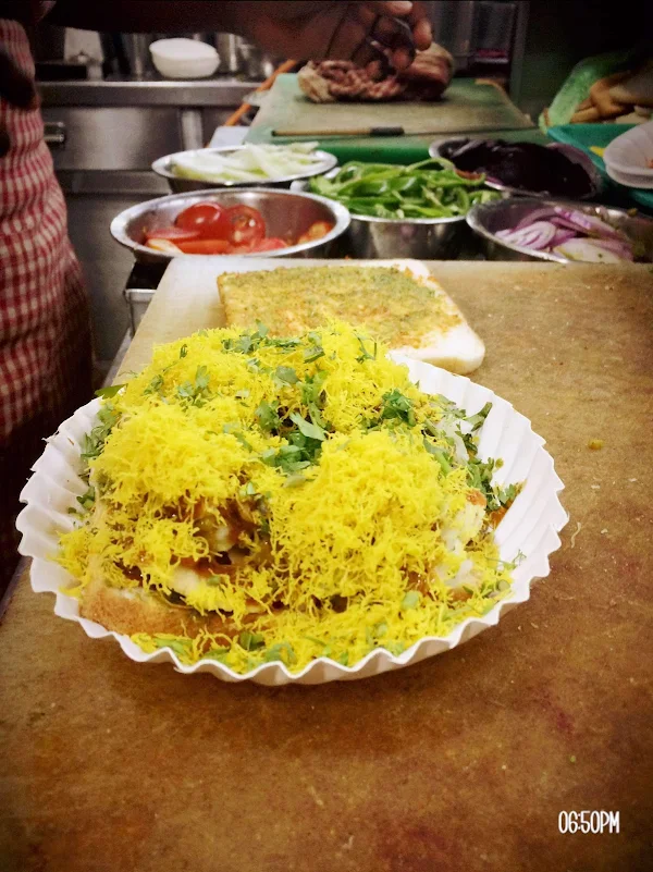 Mahaveer Bhelpuri & Ice-Cream Parlour photo 