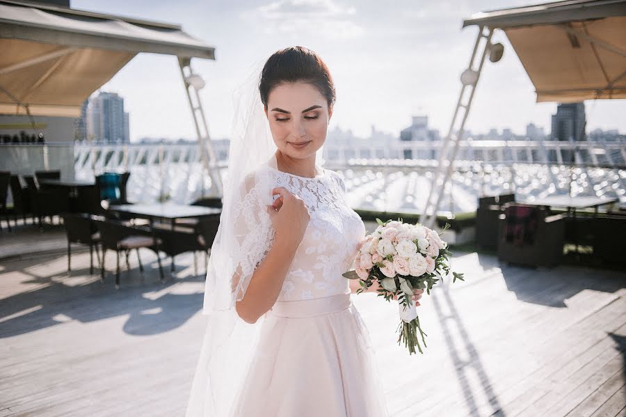 Fotógrafo de casamento Dmytro Halamaha (dgalamaga). Foto de 13 de março 2020