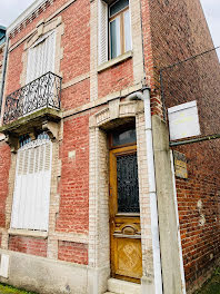 maison à Saint-Quentin (02)