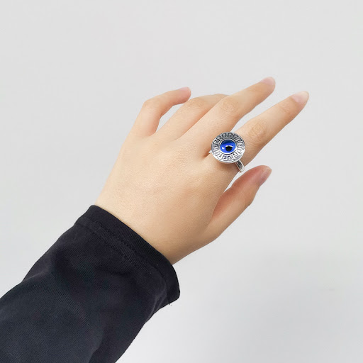 Title 2, Sterling Silver Blue Eye Ring for Women. Elegan...