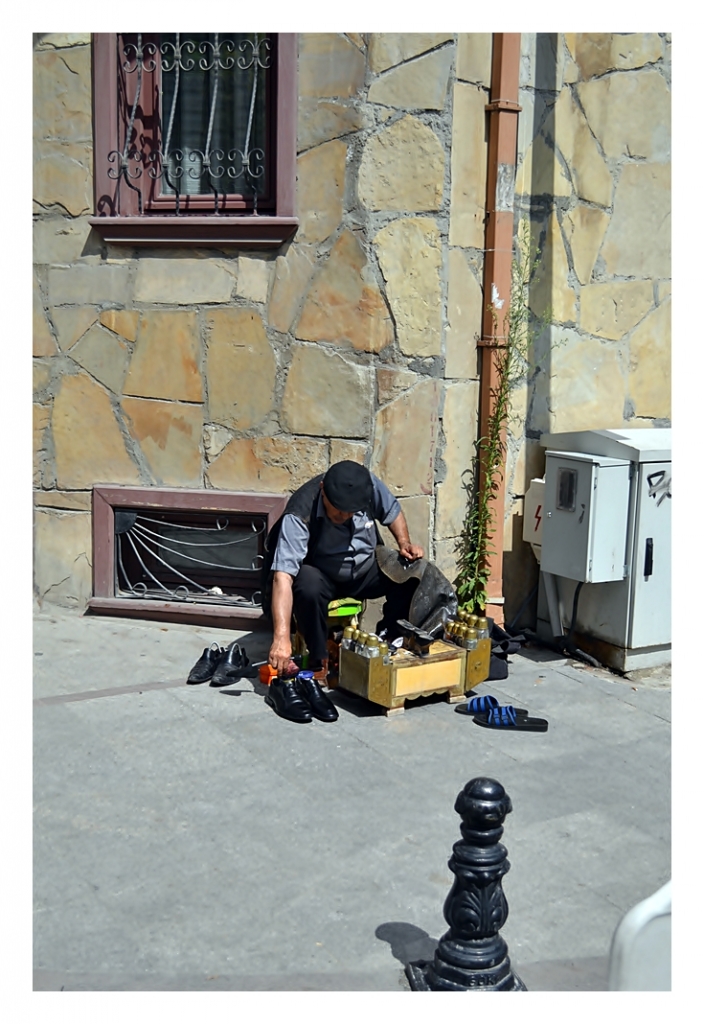 LAVORO IN CORSO NELLA MAGICA ISTANBUL di lonni