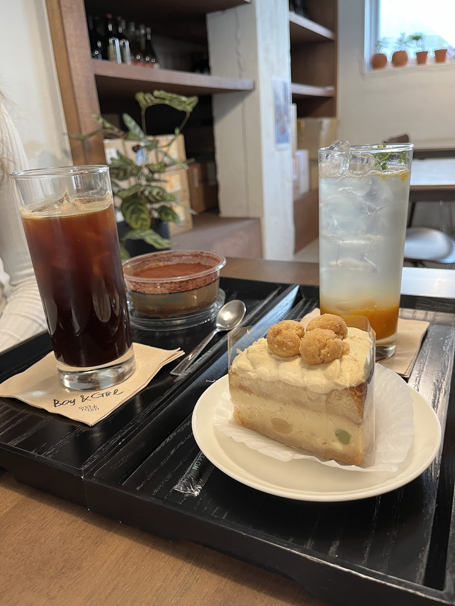 Gluten-Free at Snack Room 스낵룸