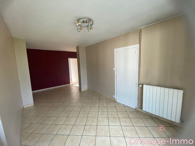 Vente appartement 3 pièces 55 m² à Albertville (73200), 121 000 €