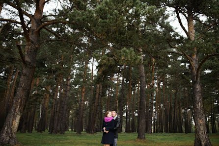 Fotógrafo de casamento Roman Sergeev (romannvkz). Foto de 15 de fevereiro 2016