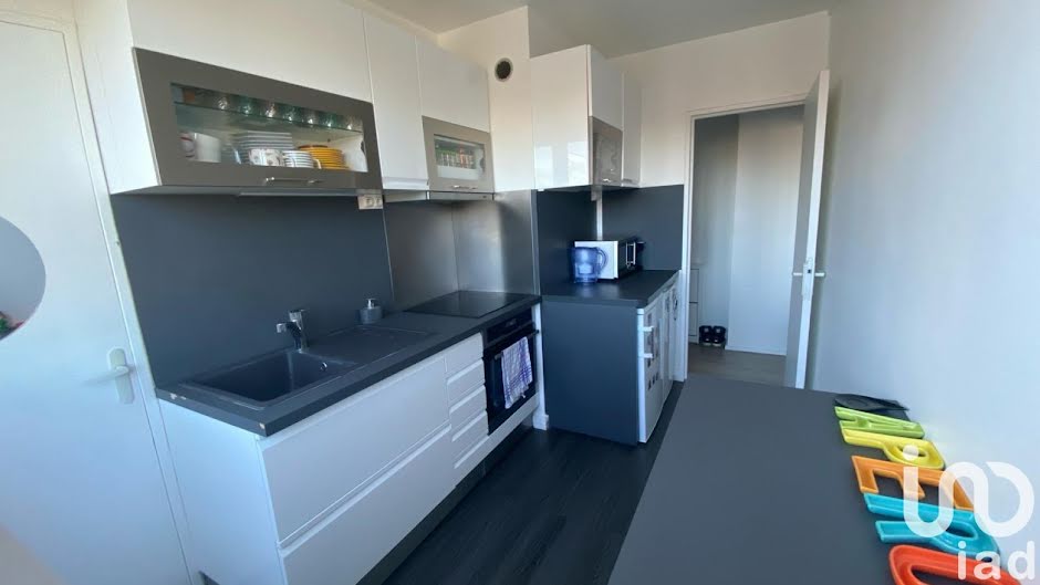 Vente appartement 2 pièces 44 m² à Saint-Fargeau-Ponthierry (77310), 145 000 €