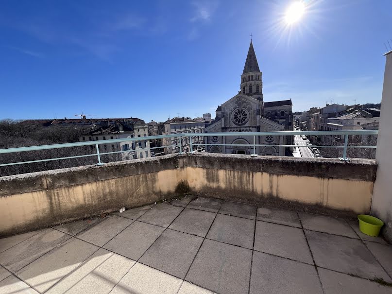 Vente appartement 3 pièces 76.6 m² à Nimes (30000), 318 656 €