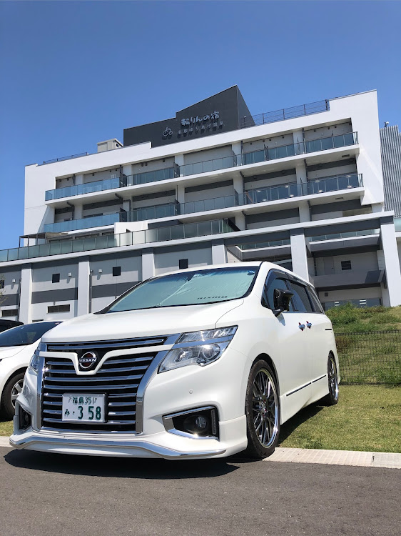 エルグランドのエルグランドTE52・名取市サイクルスポーツセンターに関するカスタム事例の投稿画像1枚目