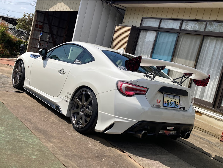 86のみんなのステアリングが見たいに関するカスタム事例の投稿画像1枚目