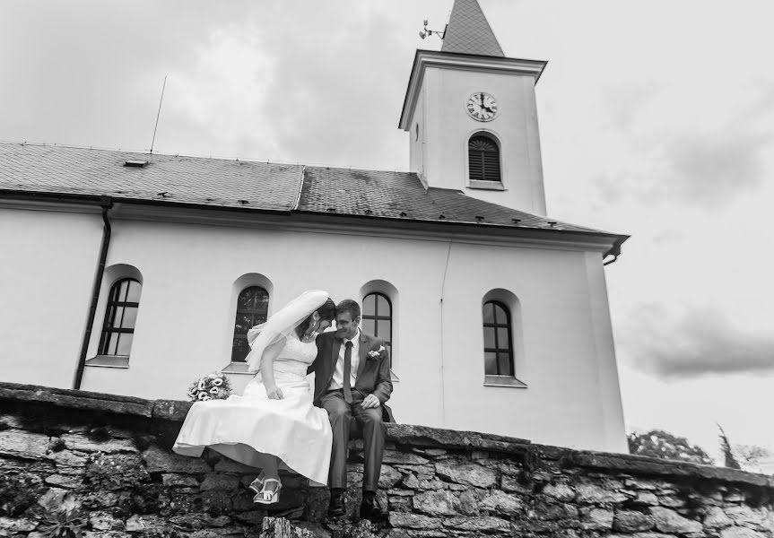 Fotógrafo de casamento Michal Zapletal (michal). Foto de 30 de agosto 2017