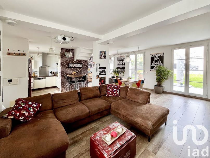 Vente maison 6 pièces 130 m² à Bailly-Romainvilliers (77700), 525 000 €