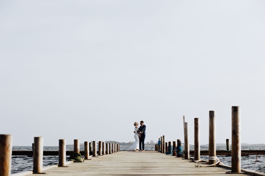 Wedding photographer Oleg Cherevchuk (cherevchuk). Photo of 24 December 2020