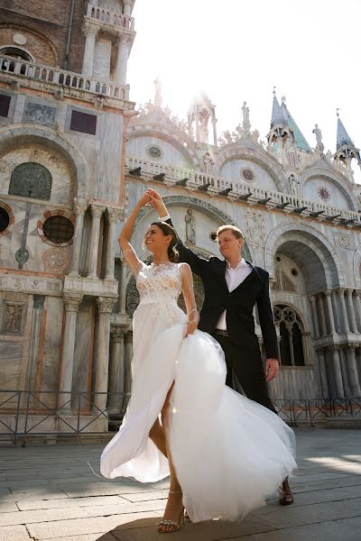 Fotógrafo de bodas Taya Kopeykina (tvkopeikina). Foto del 17 de diciembre 2021