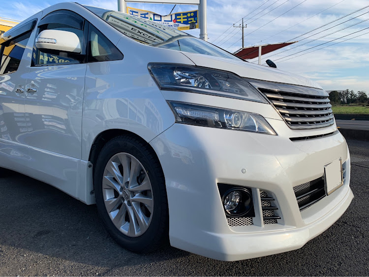 ヴェルファイアの洗車・タイヤ交換に関するカスタム事例の投稿画像1枚目