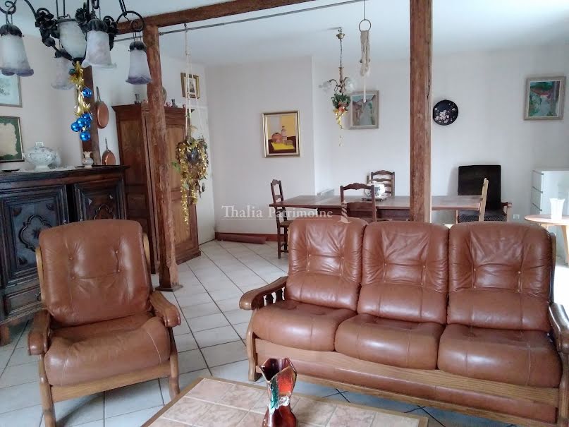 Vente maison 7 pièces 220 m² à Agonac (24460), 159 000 €