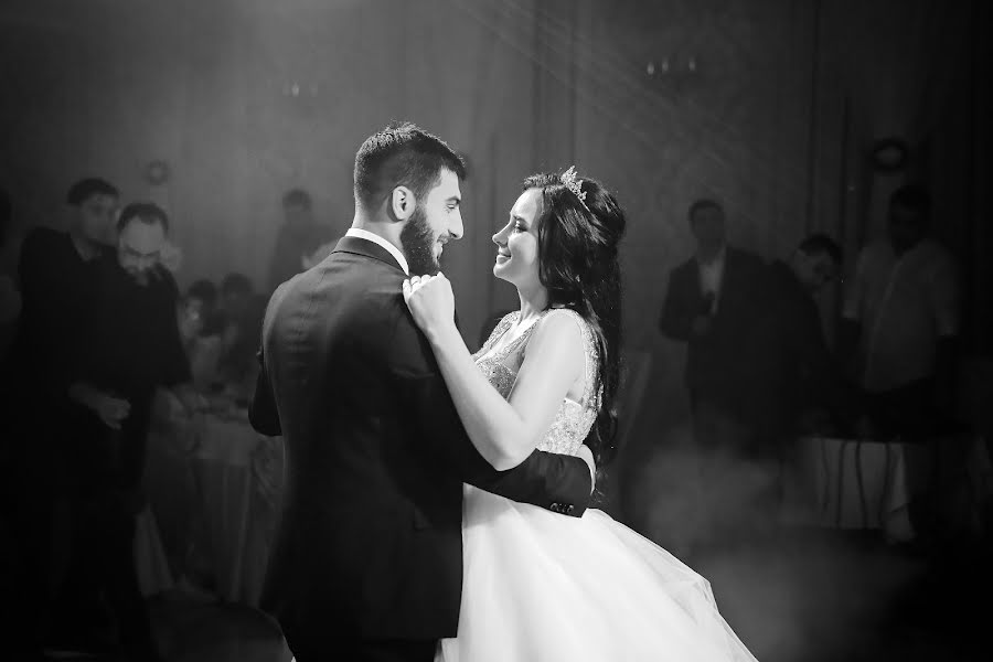 Fotografo di matrimoni Anastasiya Kasimova (shanti30). Foto del 10 gennaio 2020