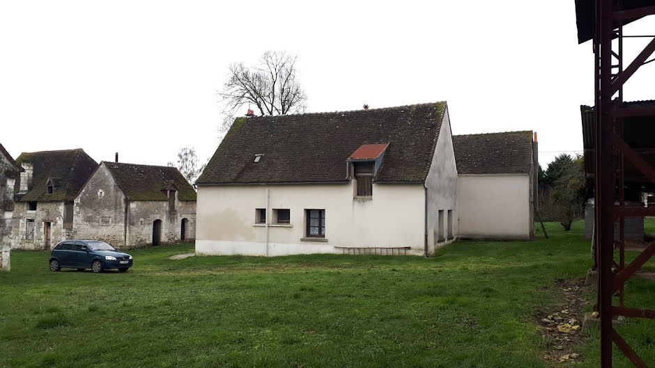 Vente ferme 6 pièces 118 m² à Loches (37600), 229 000 €