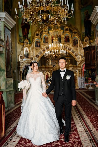 Wedding photographer Andrey Opir (bigfan). Photo of 8 May 2020