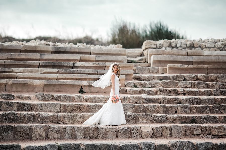 Fotógrafo de casamento Mikhail Alekseev (mikhailalekseev). Foto de 21 de fevereiro 2016