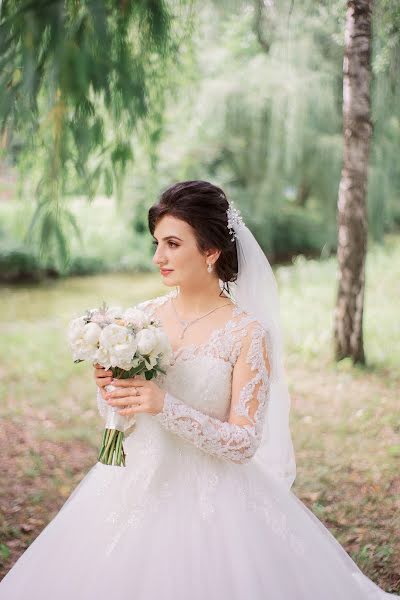 Wedding photographer Viktoriya Golubenko (vikagolubenko). Photo of 17 August 2019