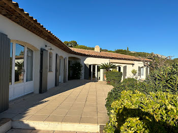 maison à Ollioules (83)