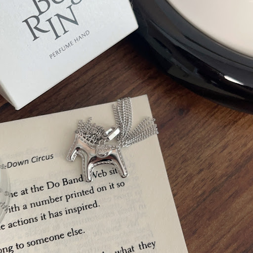 Title 10, Silver Platinum Tassel Pendant Retro Fashion St...