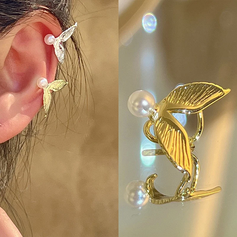 Lichte Luxe en High-End Temperament Oorbeenclip voor een chique uitstraling. Een stijlvol accessoire voor een verfijnde look en een vleugje elegantie.