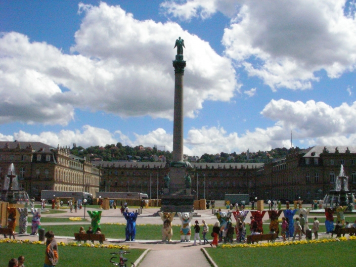 Il mondo in una piazza di lollo