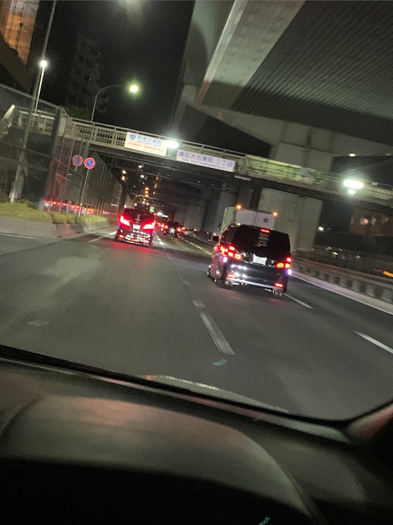 アルファードのクールレーシング・エアサス・アルファード30後期・アルヴェル好きと繋がりたいに関するカスタム事例の投稿画像2枚目