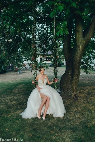 Wedding photographer Mieczysław Szmańda (paparazzistudio). Photo of 15 March 2020