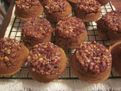 Yummy Pumpkin Sticky Bun Muffins