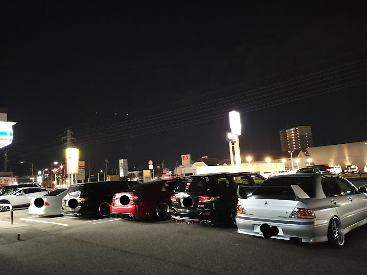 マークXの10月もよろしくお願いします・秋雨前線に関するカスタム事例の投稿画像2枚目