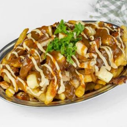 Beef Shawarma Poutine