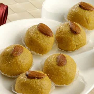 Murlidhar Sweets And Farsan photo 