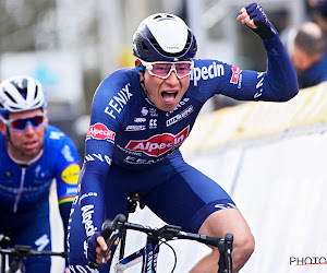 Philipsen erg fier na eerste zege voor Alpecin-Fenix en gaat dit jaar Tour rijden: "Fantastisch om zo'n lead-out te hebben"