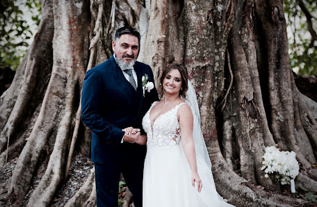 Wedding photographer Andres Barria  Davison (abarriaphoto). Photo of 15 November 2023