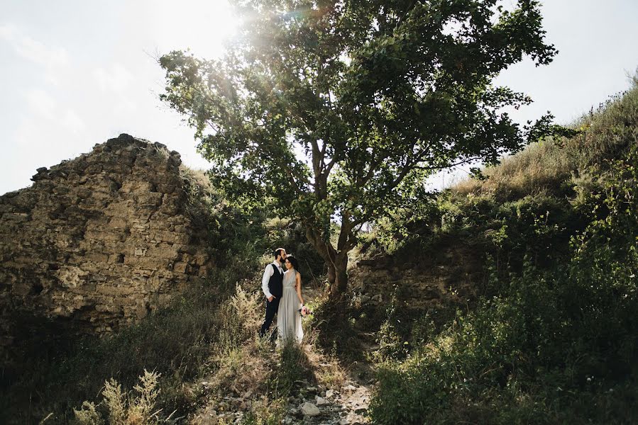 Wedding photographer Yuriy Lopatovskiy (lopatovskyy). Photo of 15 January 2020