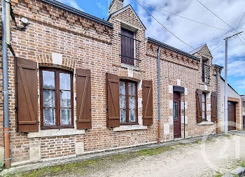 maison à La Ferté-Saint-Aubin (45)