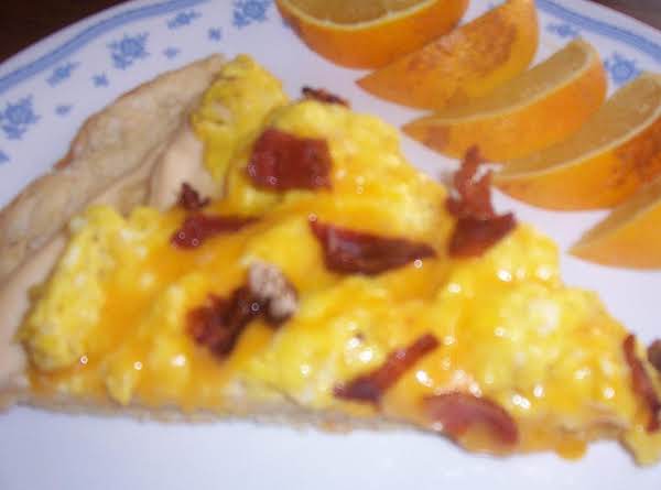 Tina's Biscuit dough breakfast pizza_image