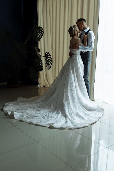 Wedding photographer Kseniya Averina (averinakseniya). Photo of 4 December 2022