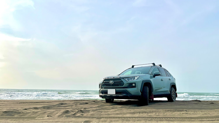 RAV4のゴールデンウィーク・ドライブ・ヨンクスタイル・エスペリアスーパーアップサスに関するカスタム事例の投稿画像4枚目