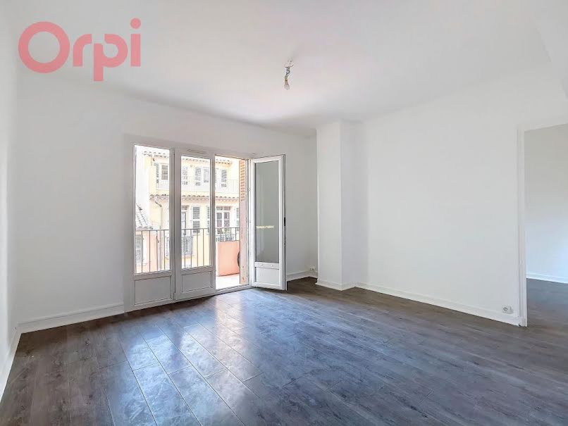 Vente appartement 3 pièces 63 m² à Toulon (83000), 160 000 €