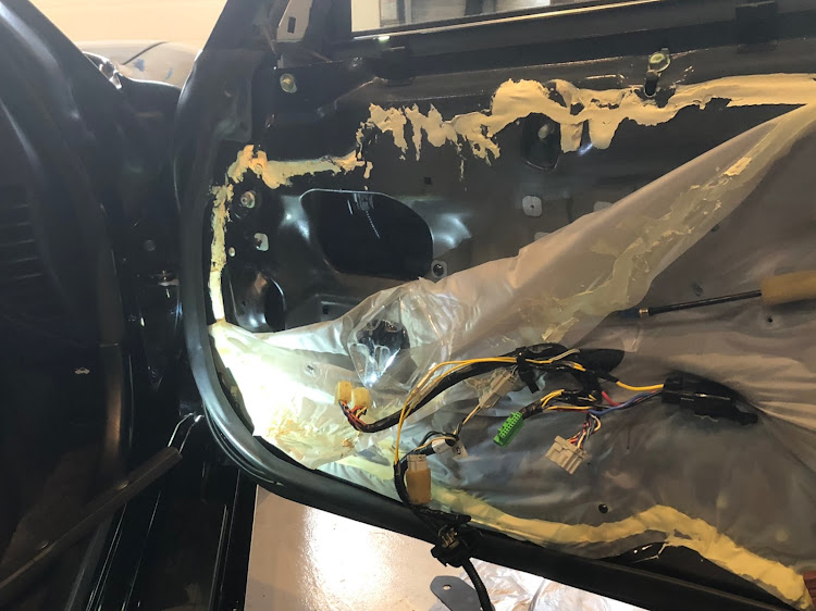 NSXのDIY・ミラー交換に関するカスタム事例の投稿画像2枚目
