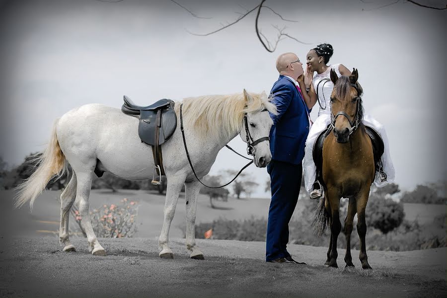 Fotógrafo de bodas Muchiri Frames Kenya (mframes254). Foto del 9 de junio 2019