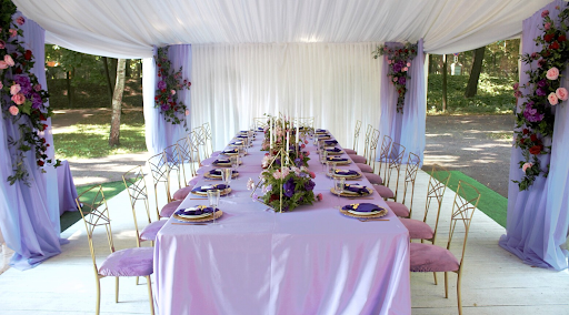 Шатёр за Голландским Домиком