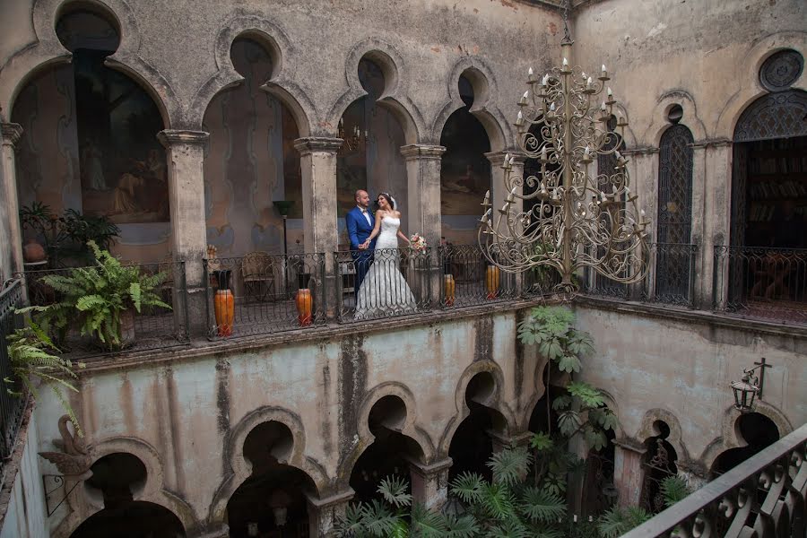 Fotógrafo de bodas Cuauhtémoc Bello (flashbackartfil). Foto del 25 de mayo 2017