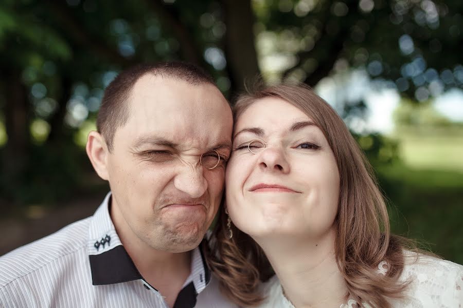 Fotógrafo de casamento Denis Fedorov (vint333). Foto de 19 de junho 2017