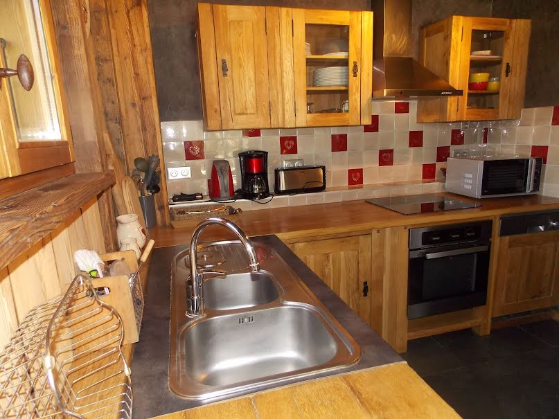 Location  chalet 3 pièces 80 m² à Pralognan-la-Vanoise (73710), 439 €