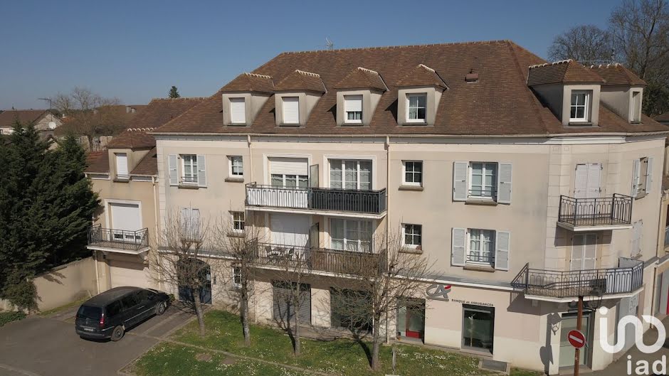 Vente appartement 3 pièces 61 m² à Mandres-les-Roses (94520), 219 000 €