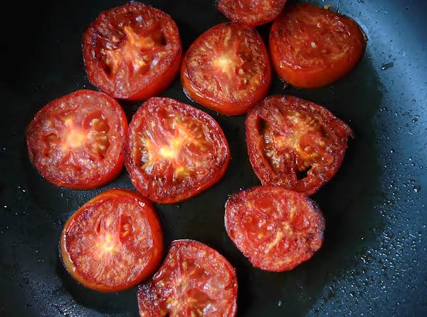 Pan Roasted tomatoes_image