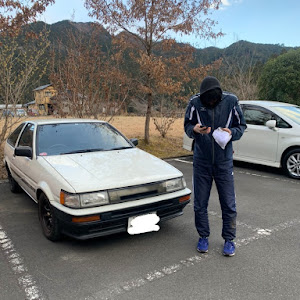 カローラレビン AE86